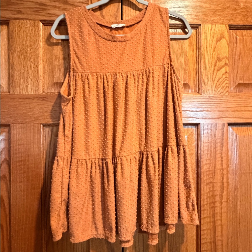 Entro Sleeveless Textured Rust Tunic